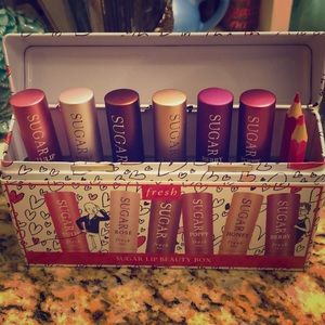 Sugar lip beauty box
